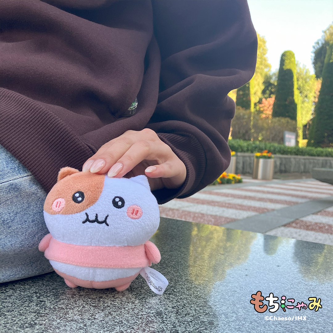 もちにゃみ ぬいぐるみ パジャマver. マスコット ステッカー付き もちにゃみぬいぐるみ パジャマver. – もちにゃみ公式オンライン